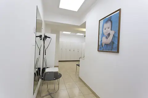 Коридорът към съблекалните